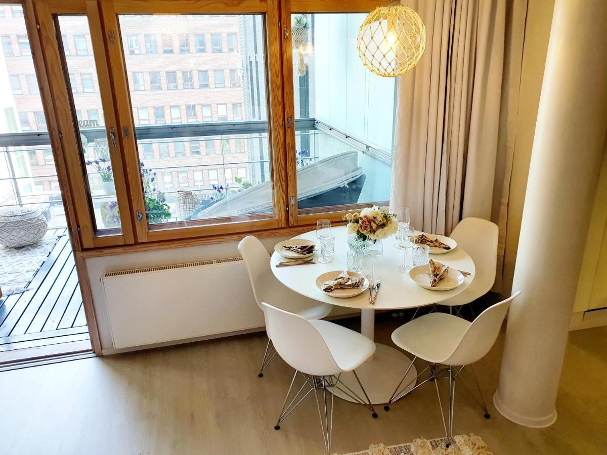 2Ndhomes Unique And Luxury Kamppi Center Apartment With Sauna And Big Terrace Helsinki Dış mekan fotoğraf